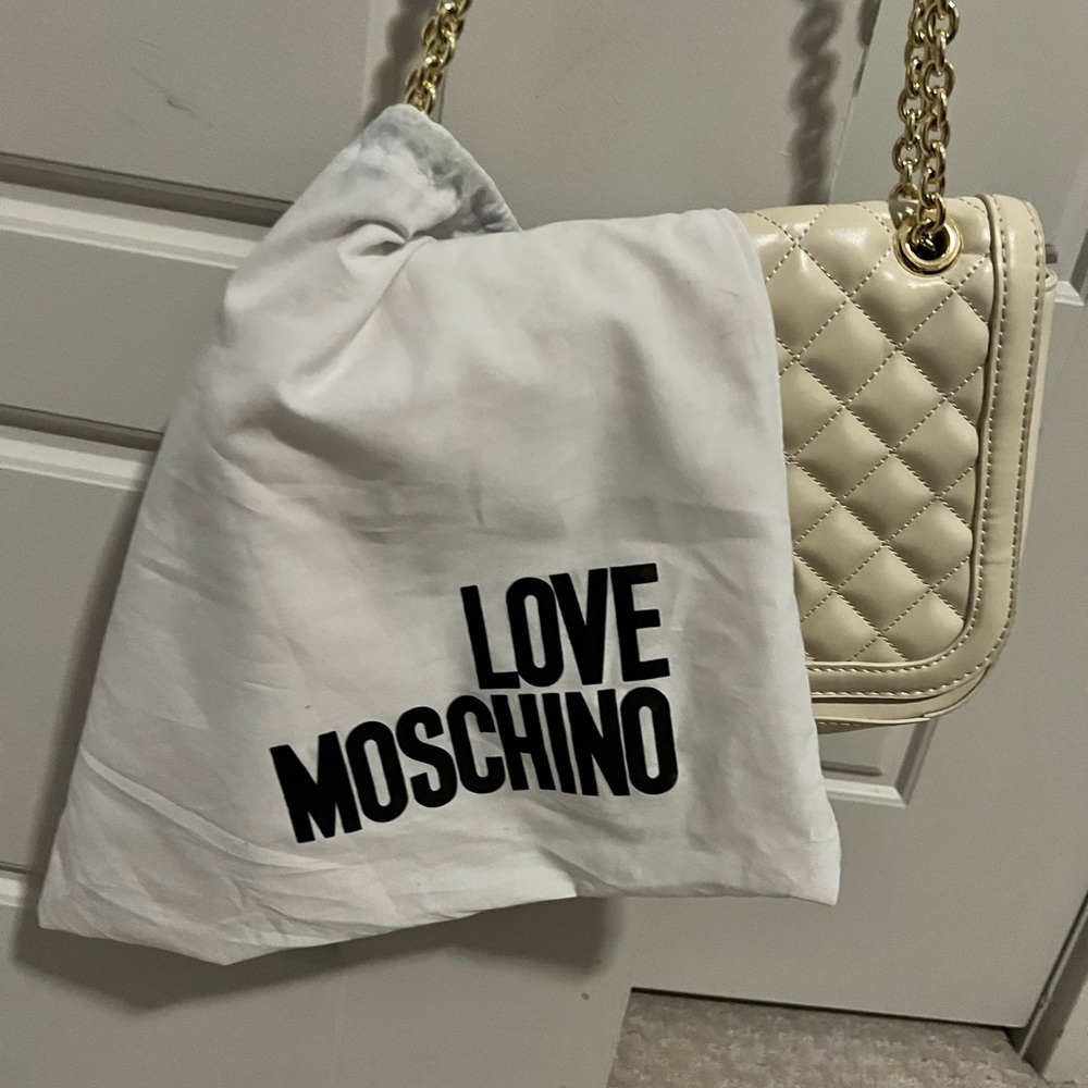 Love moschino white purse